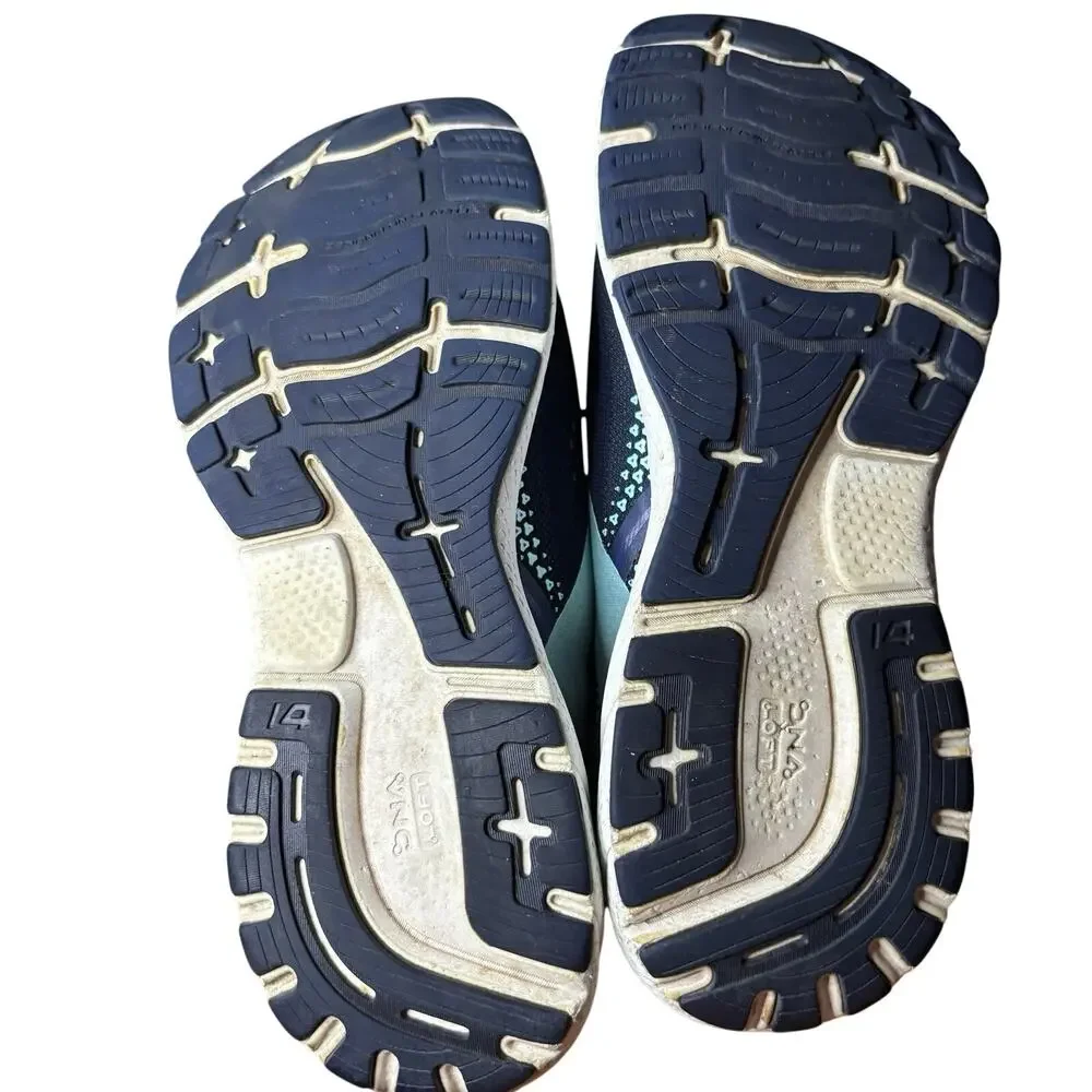 Brooks Ghost 14 Navy Blue Women's Size 12 B Medium Neutral Running Shoes